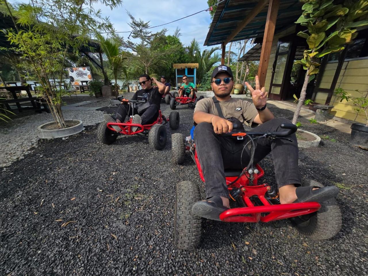 Dangau Sala D'Kontena Alor Setar Kültér fotó